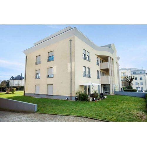 new prise 2 bedroom apartment on the ground floor with terrace and garden in Strassen