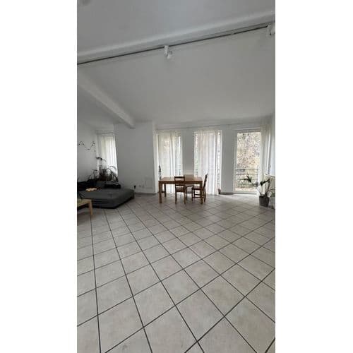 1 bedroom available