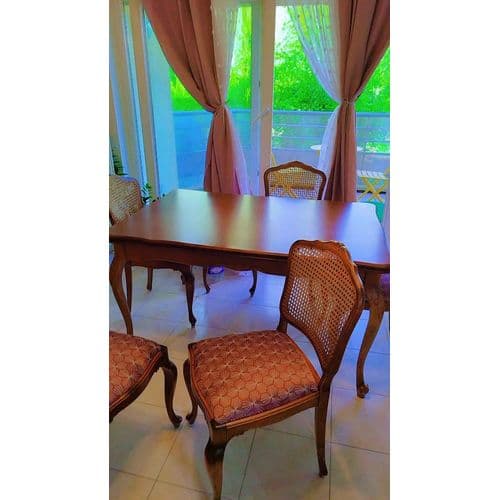 OAK TABLE + 5 Renovated CHAIRS For 230 euros